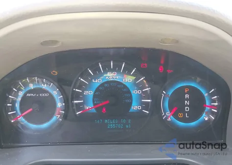 2011 Ford Fusion S z USA, uszkodzony, nr VIN 3FAHP0GA3BR242352